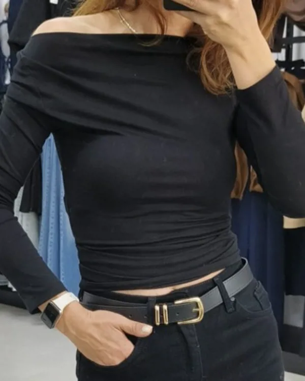 Kayık Yaka Bluz