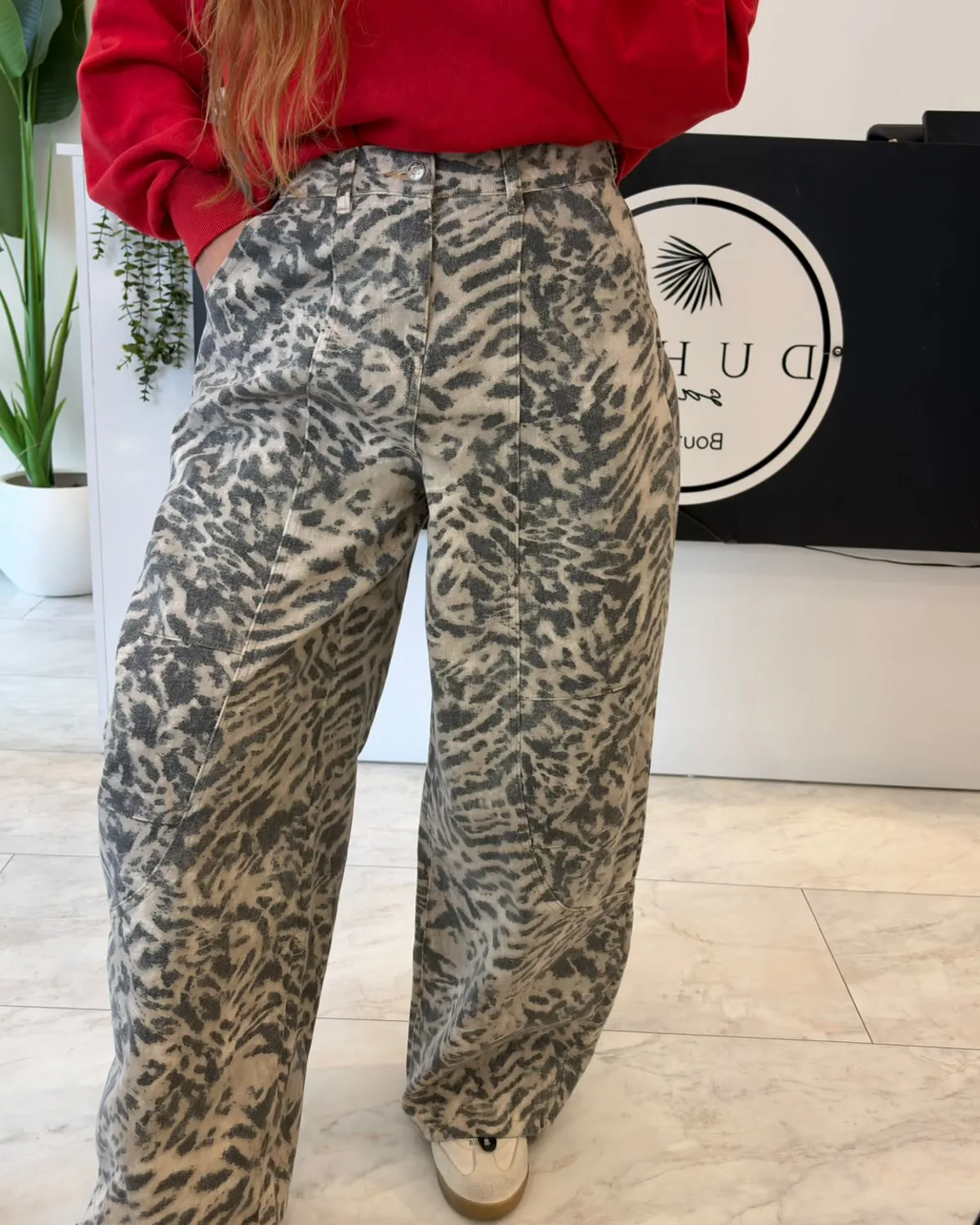 Leopar Barrel Jean
